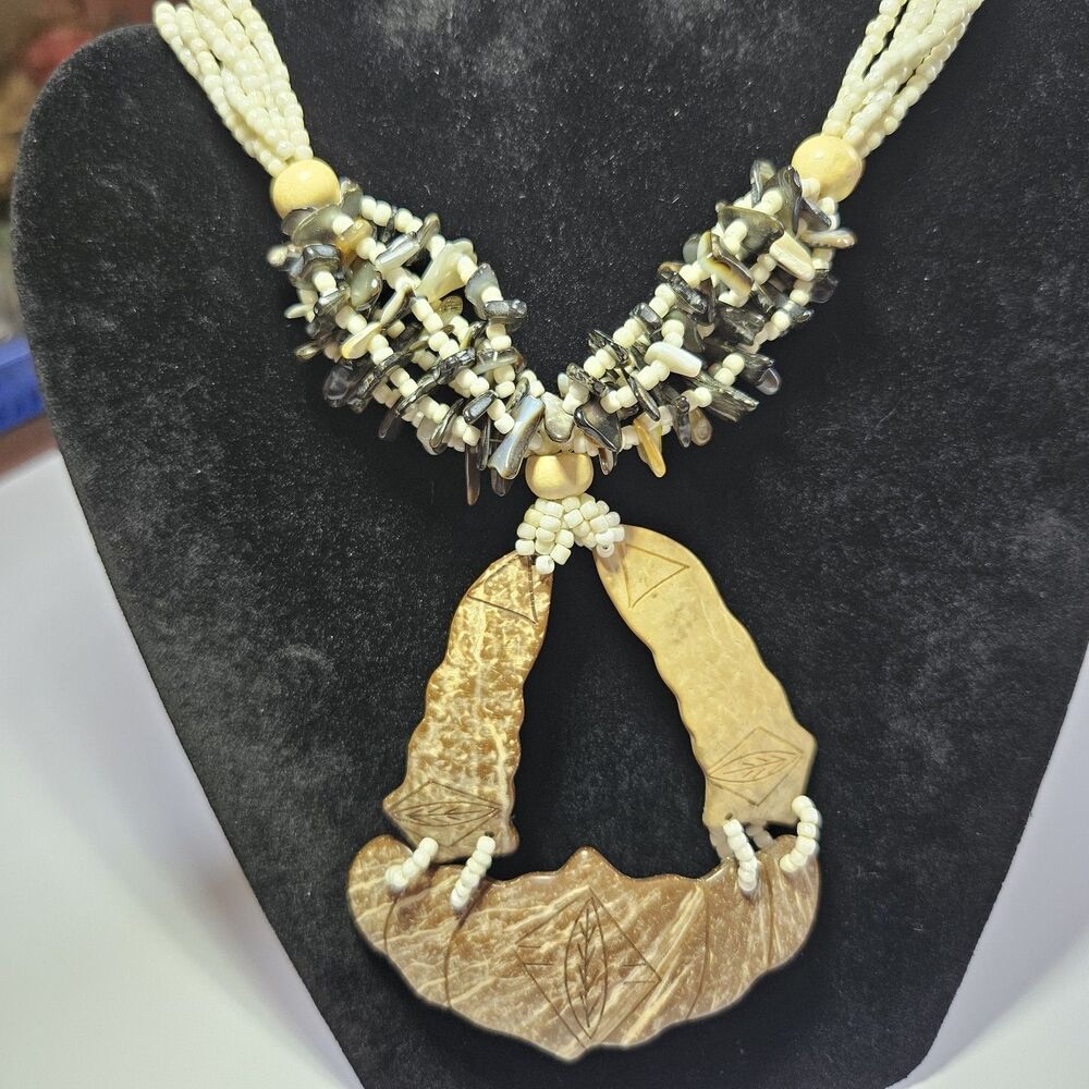 Coconut Wood Pendant Necklace With Abalone Beaded 24-27"